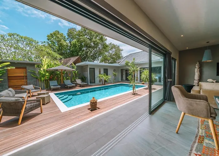 Batik - Brand New & Stylish 3br In Seminyak! Villa