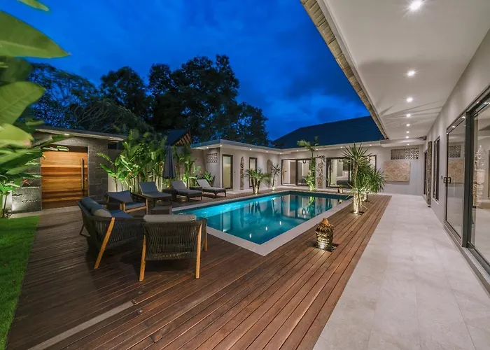 Batik - Brand New & Stylish 3br In Seminyak!