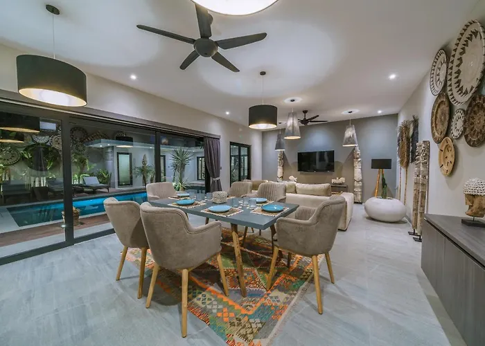Villa Batik - Brand New & Stylish 3br In Seminyak!