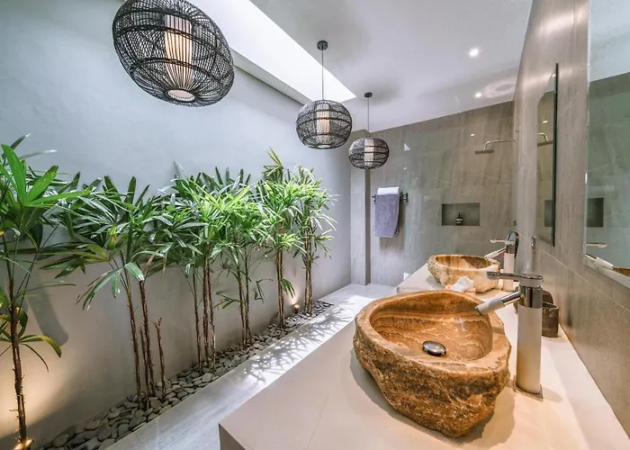 Villa Batik - Brand New & Stylish 3br In Seminyak! Seminyak