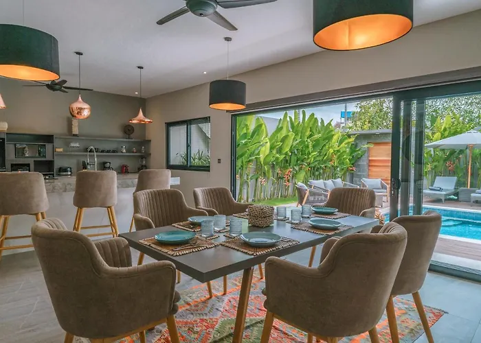 Villa Batik - Brand New & Stylish 3br In Seminyak! *