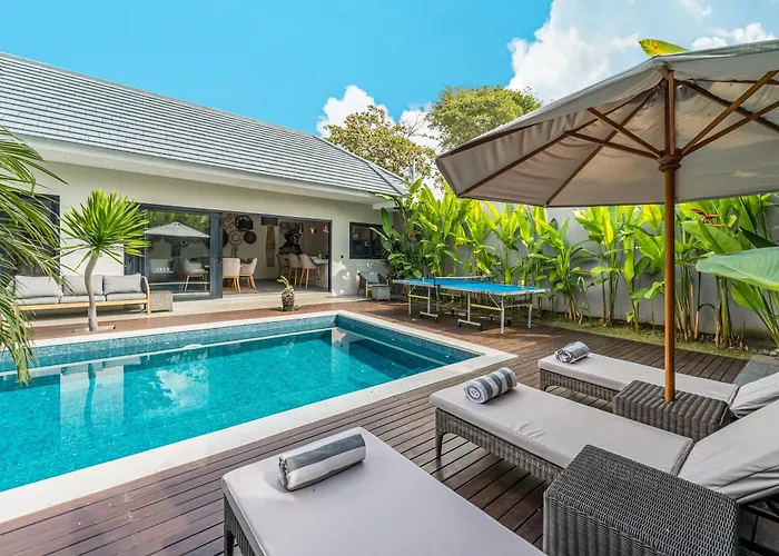 Batik - Brand New & Stylish 3br In Seminyak! Villa